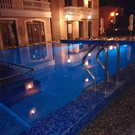 Aristokrat 2* Obzor